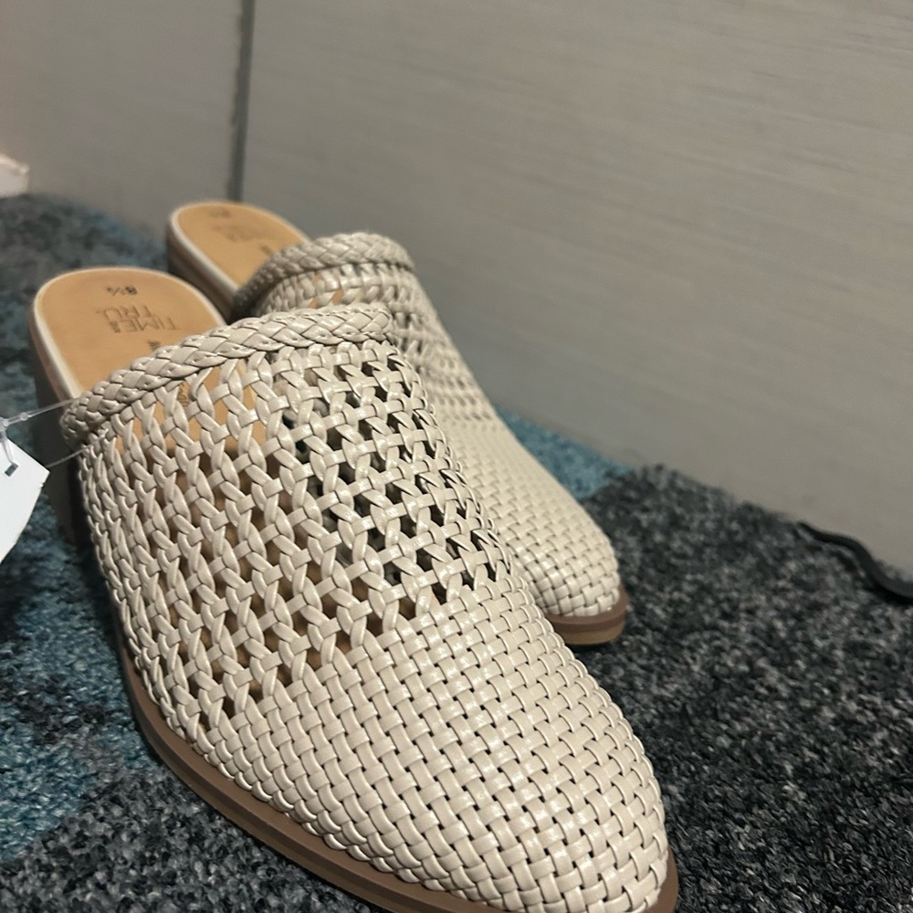 Times tru Cream Heels